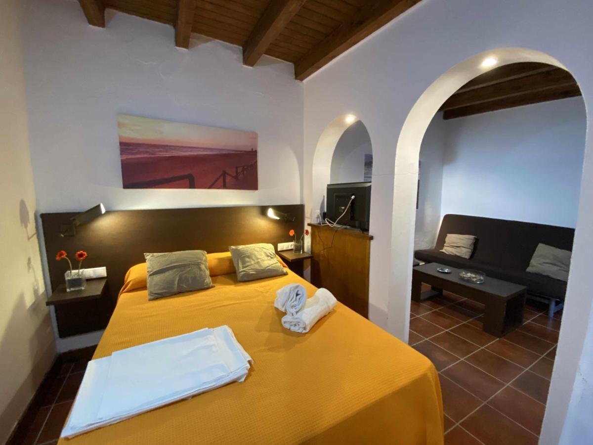 Estudio con jardincito privado barbacoa y piscina compartida para parejas Cádiz Exterior foto