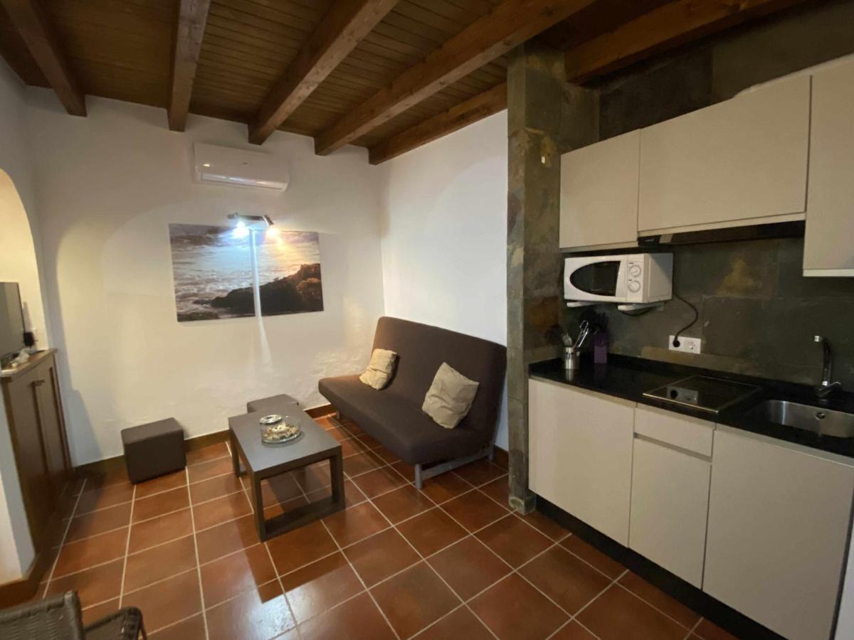 Estudio con jardincito privado barbacoa y piscina compartida para parejas Cádiz Exterior foto